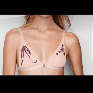 Victoria’s Secret bra
